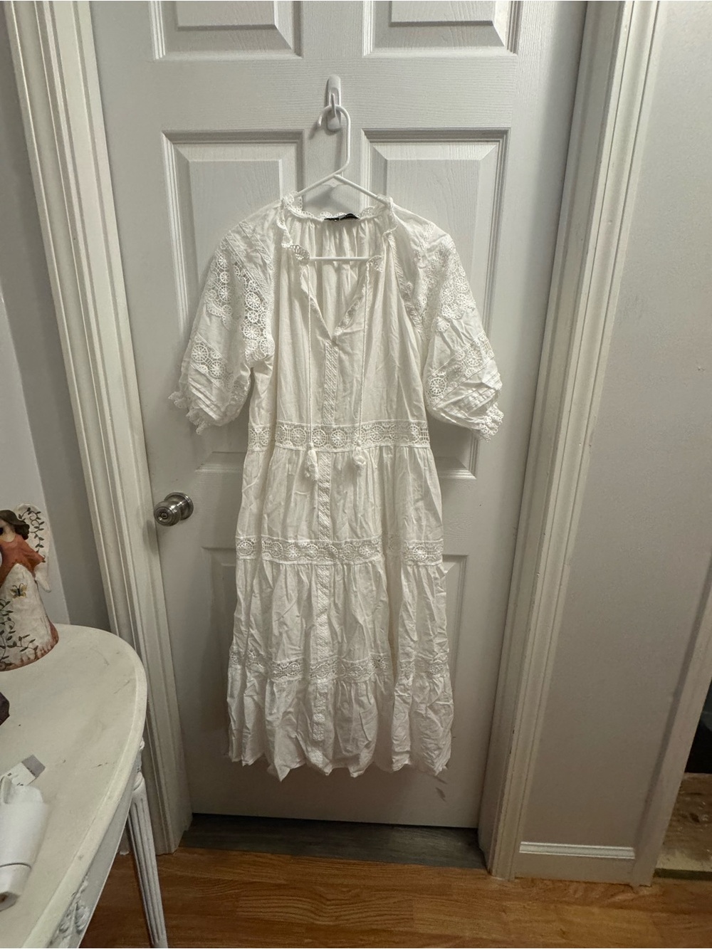 En Saison White Embroidered Tiered Midi Dress